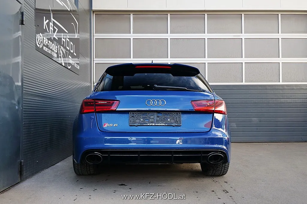 Audi RS6 Avant performance 4,0 TFSI COD tiptronic Image 4