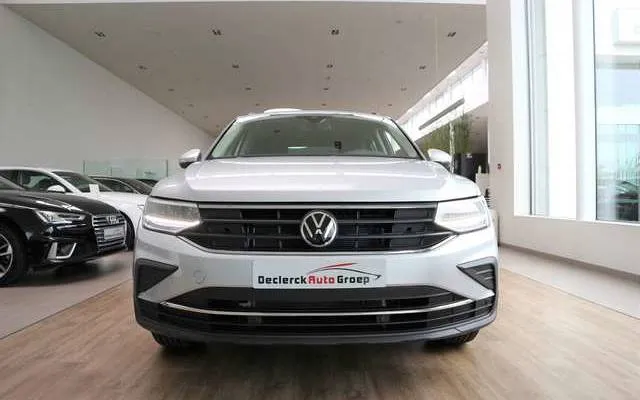 Volkswagen Tiguan 1.5TSI 150PK 6V LIFE*NIEUW MODEL*STOCK & T Image 6