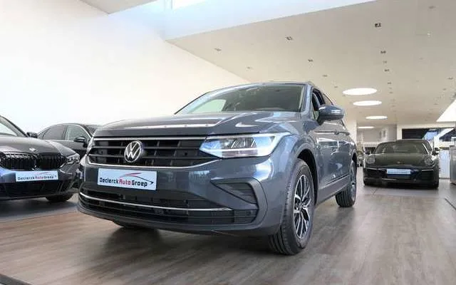 Volkswagen Tiguan 1.5TSI 150PK 6V LIFE*NIEUW MODEL*STOCK & T Image 1