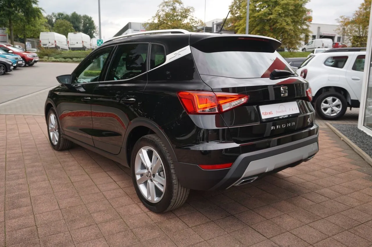 Seat Arona 1.5 TSI FR 2-Zonen-Klima...  Image 3