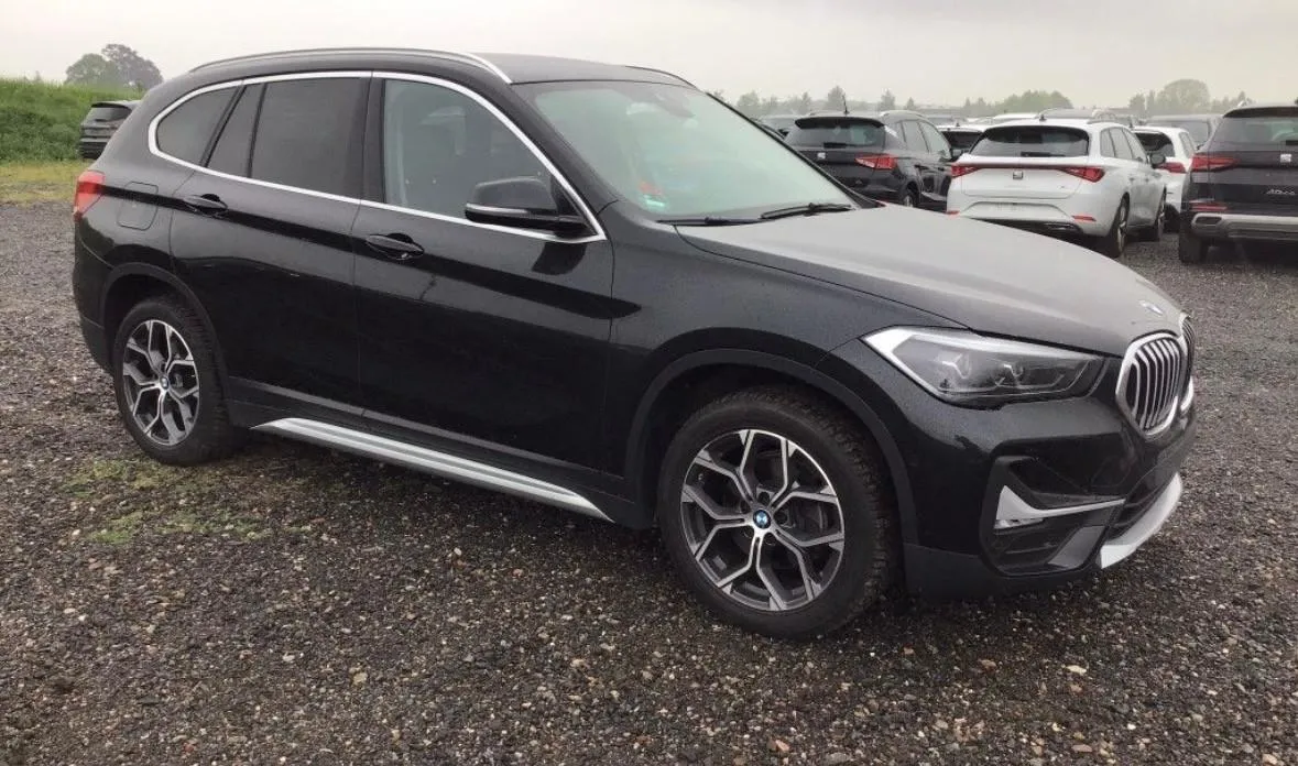 BMW X1 xDrive18d xLine Plus Image 4