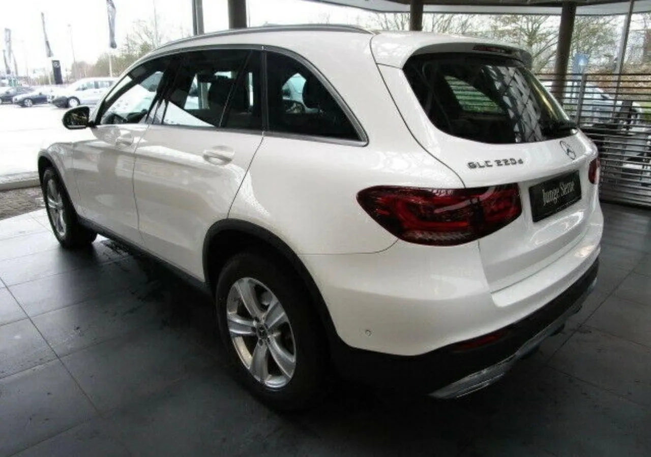 MERCEDES BENZ Classe GLC GLC 220 d 4Matic Business Image 6